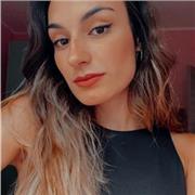 Laureata in Mediazione linguistica offre lezioni private di Spagnolo e Inglese e materie umanistiche; fino alla 2 superiore anche lezioni di matematica